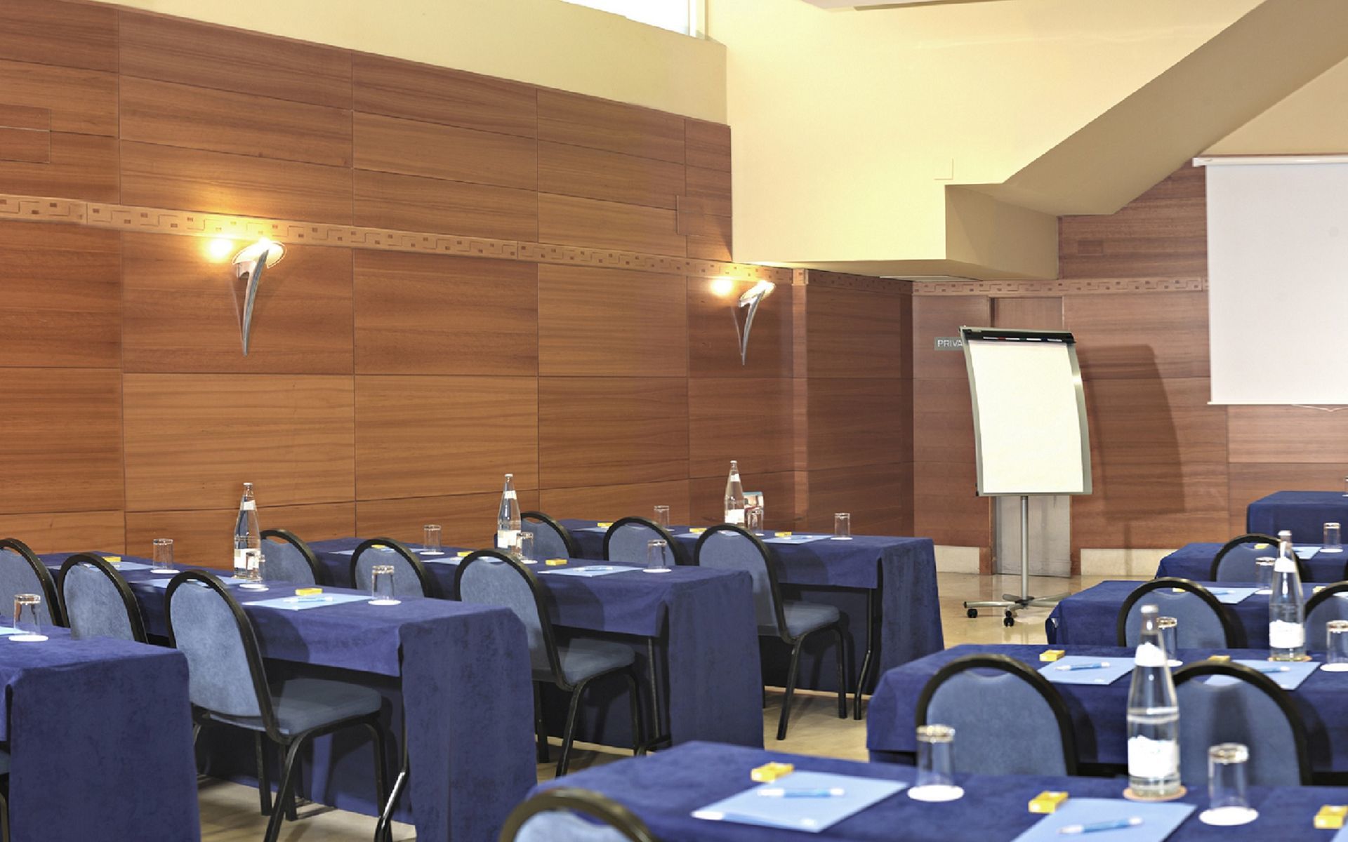 Occidental Viapol 4* Seville